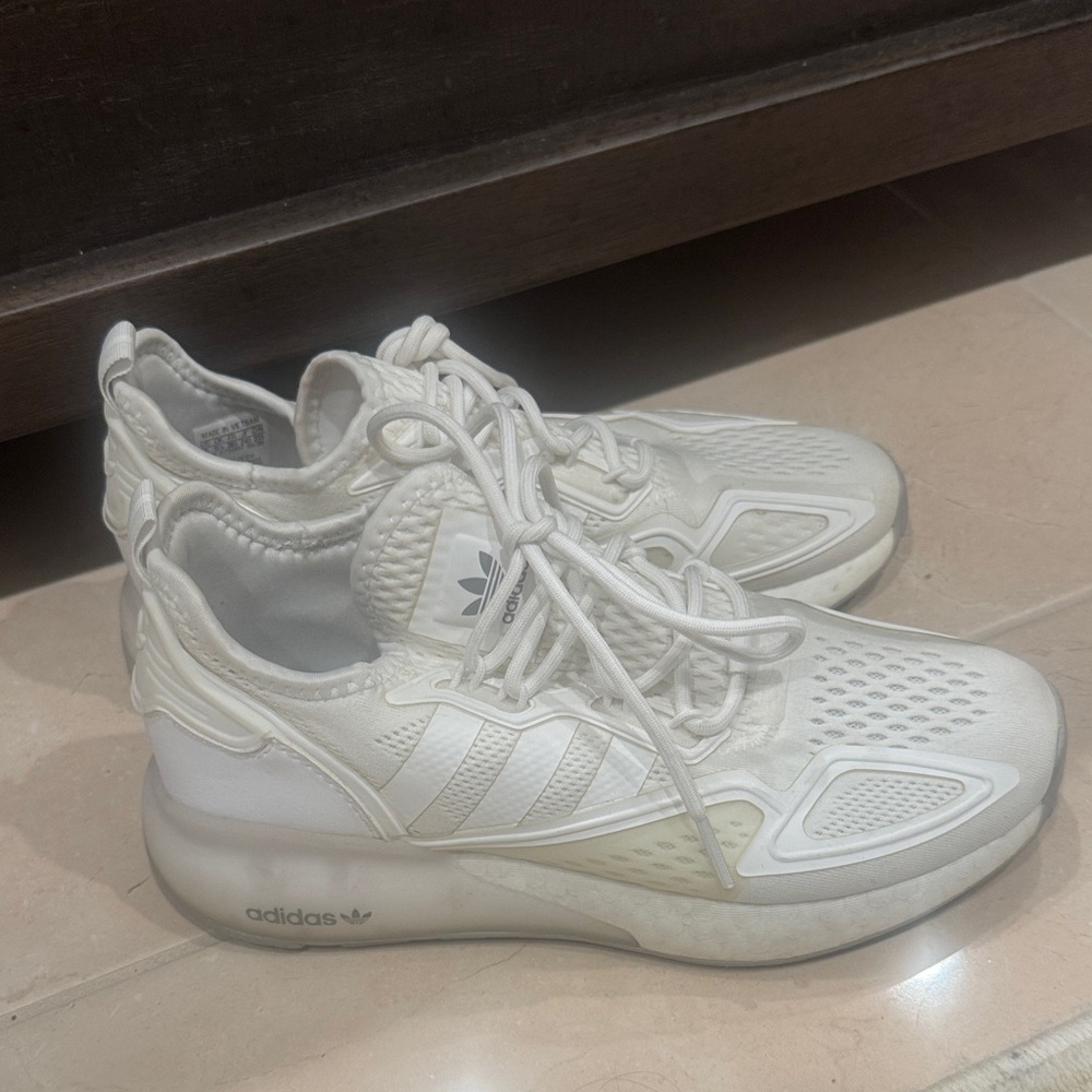 Adidas Women's Cream Sneakers